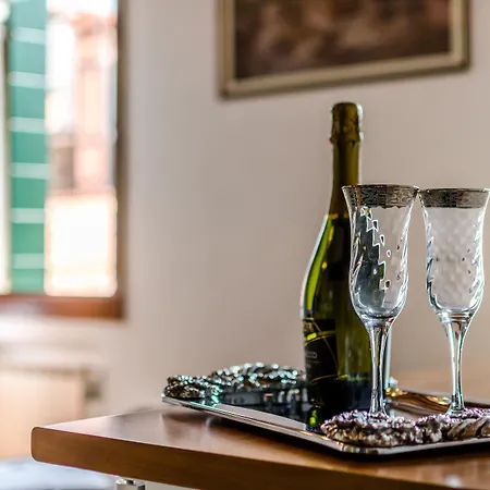 爱丽儿希尔瓦酒店 酒店