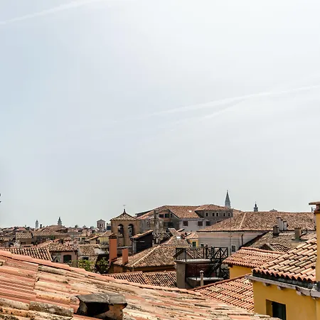 爱丽儿希尔瓦酒店