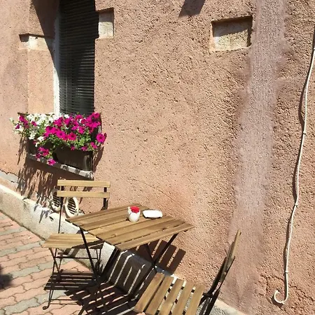 爱丽儿希尔瓦酒店 酒店