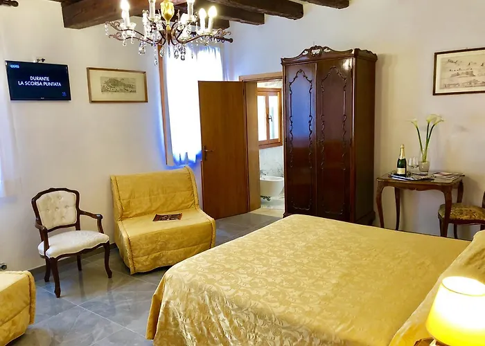 Ariel Silva Hotel 2*