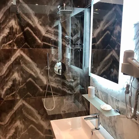 أرييل سيلفا 2* البندقية