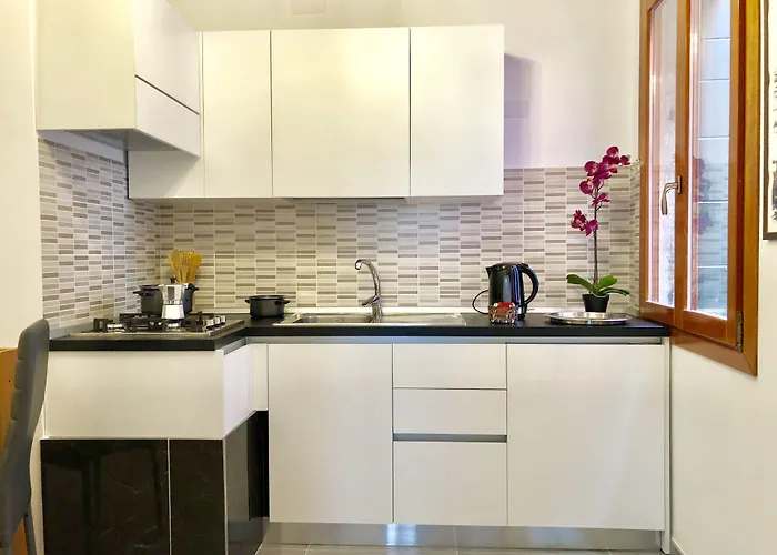 Ariel Silva 2* Venise